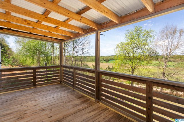 143 DARK HOLLOW ROAD, Ohatchee, AL 36271