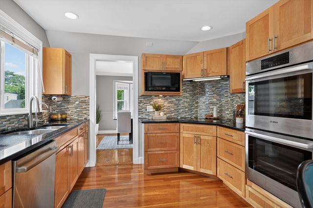 18 Gilmore Rd, Belmont, MA 02478