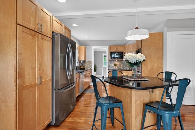 18 Gilmore Rd, Belmont, MA 02478
