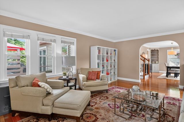 18 Gilmore Rd, Belmont, MA 02478