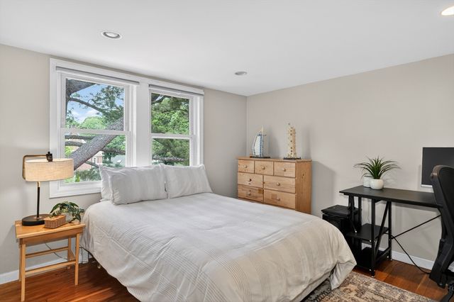18 Gilmore Rd, Belmont, MA 02478
