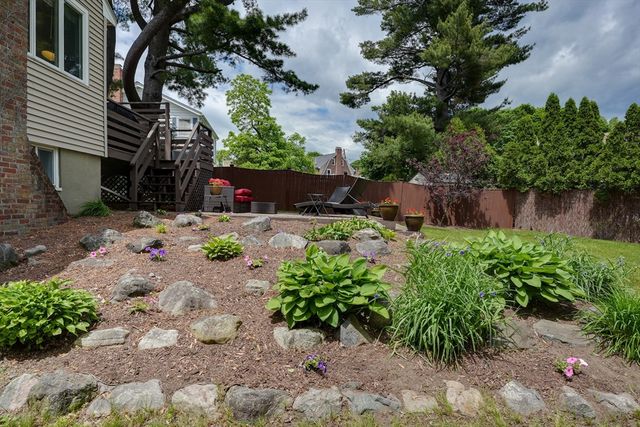 18 Gilmore Rd, Belmont, MA 02478