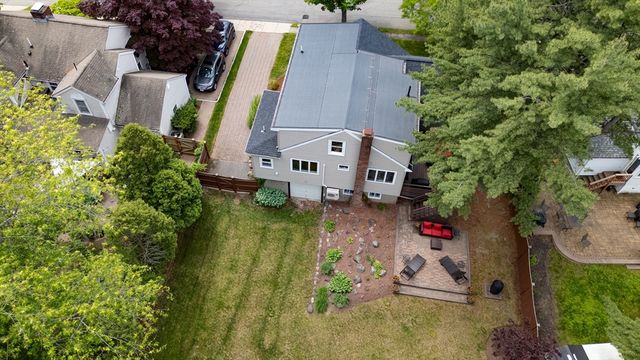 18 Gilmore Rd, Belmont, MA 02478