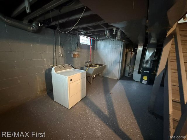 18603 Moross Road, Detroit, MI 48224