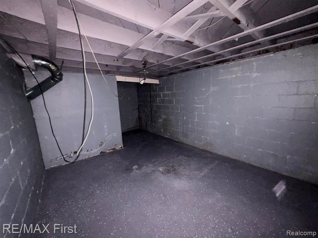 18603 Moross Road, Detroit, MI 48224