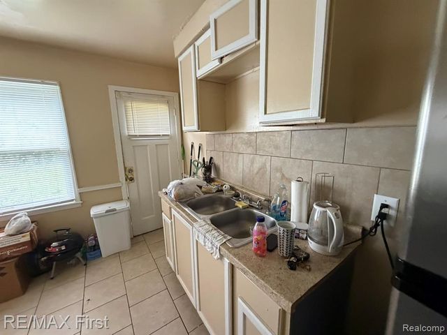 18603 Moross Road, Detroit, MI 48224