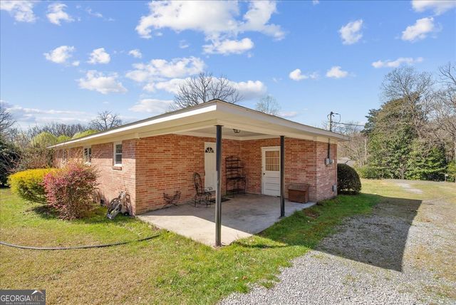 450 Oak Hill Drive, Trion, GA 30753