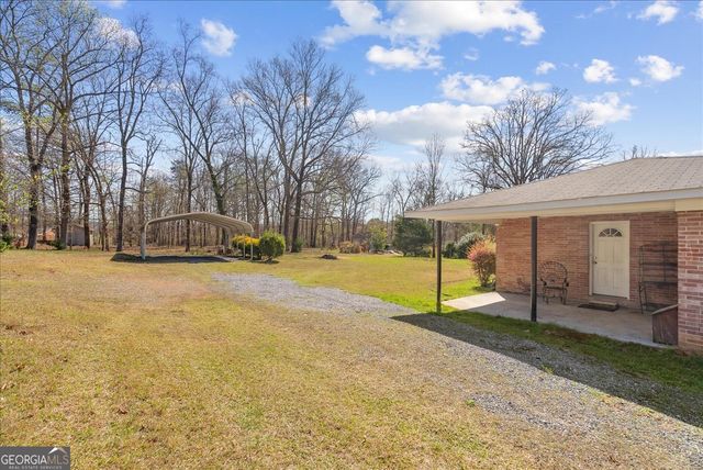 450 Oak Hill Drive, Trion, GA 30753