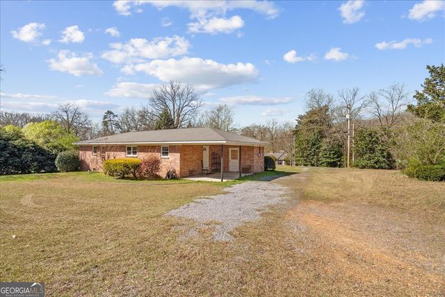 450 Oak Hill Drive, Trion, GA 30753