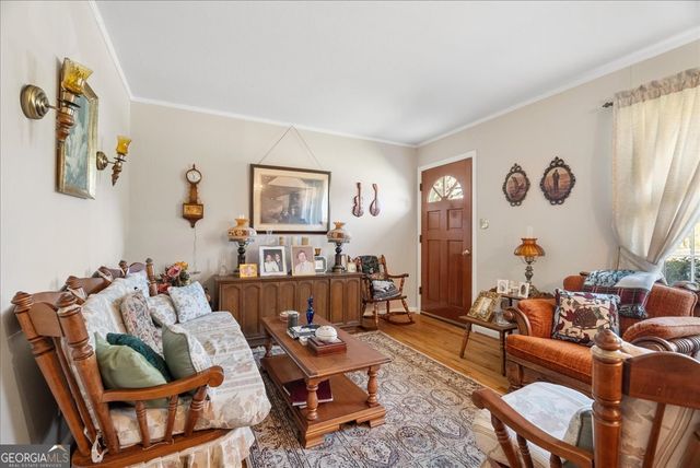 450 Oak Hill Drive, Trion, GA 30753