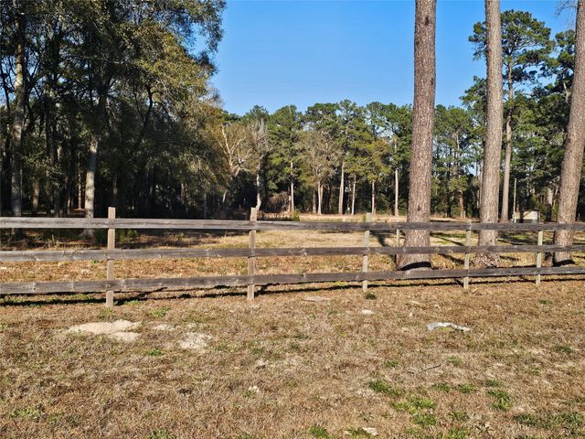 1325 Fm 223 Road, Shepherd, TX 77371