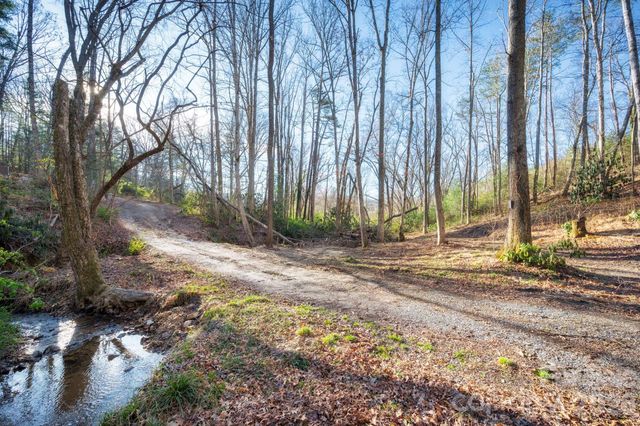 101 Laurel Loop, Fletcher, NC 28732