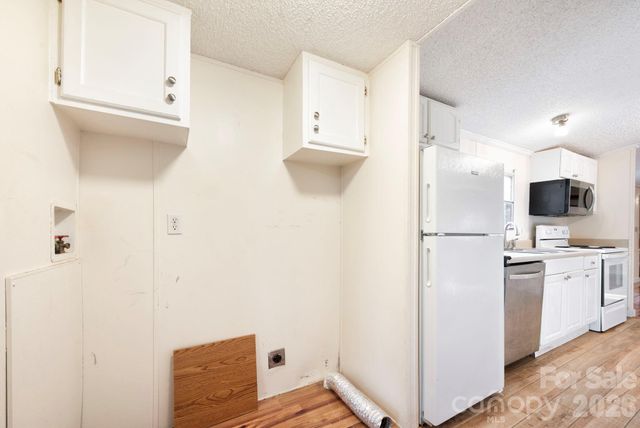 101 Laurel Loop, Fletcher, NC 28732