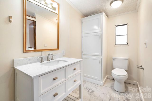 101 Laurel Loop, Fletcher, NC 28732