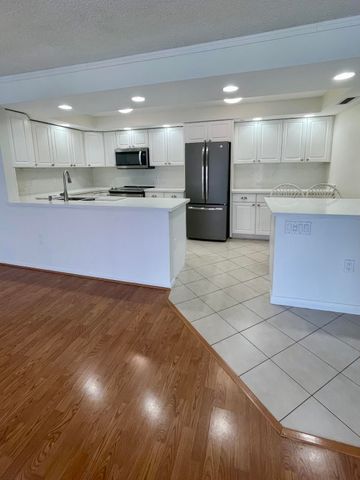 3009 S Ocean Boulevard 404, Highland Beach, FL 33487