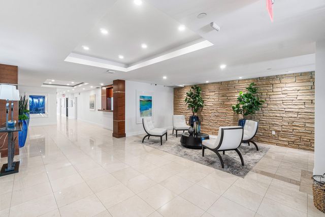 3009 S Ocean Boulevard 404, Highland Beach, FL 33487