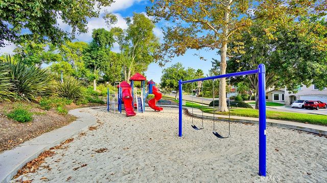 25631 Minos Street, Mission Viejo, CA 92691