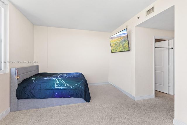 2641 N Flamingo Rd 2408N, Sunrise, FL 33323