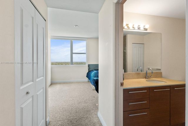 2641 N Flamingo Rd 2408N, Sunrise, FL 33323