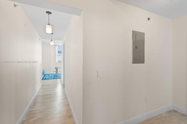 2641 N Flamingo Rd 2408N, Sunrise, FL 33323