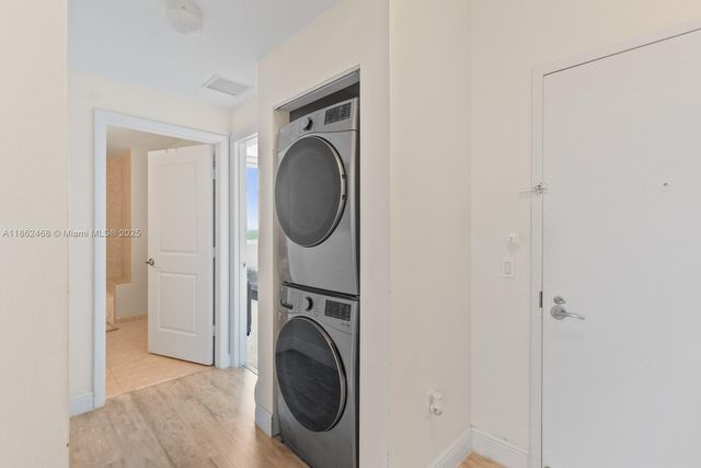 2641 N Flamingo Rd 2408N, Sunrise, FL 33323