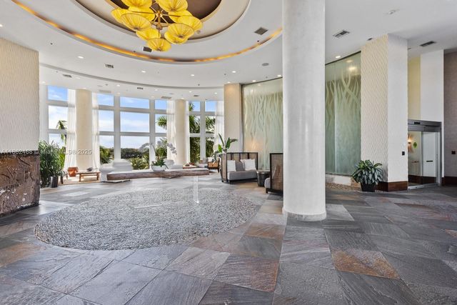 2641 N Flamingo Rd 2408N, Sunrise, FL 33323