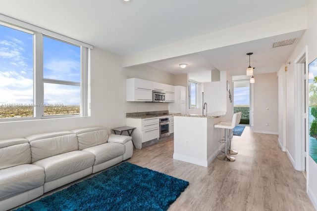 2641 N Flamingo Rd 2408N, Sunrise, FL 33323