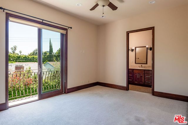 4910 Valjean Avenue, Encino, CA 91436