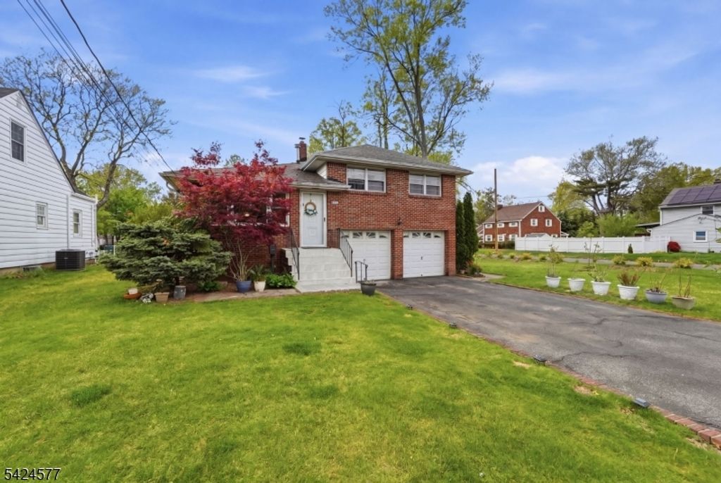 1400 Field Ave, South Plainfield Boro, NJ 07080 — photo 2