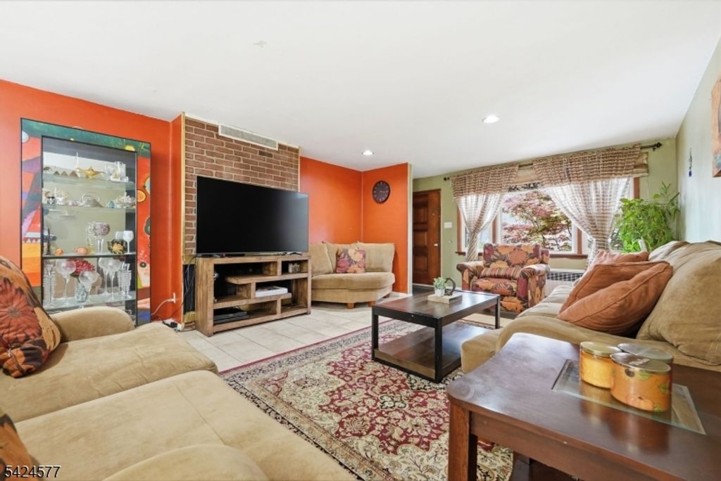 1400 Field Ave, South Plainfield Boro, NJ 07080 — photo 5