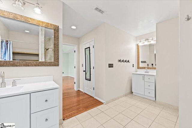 110 Hickory Run Drive, Easley, SC 29642