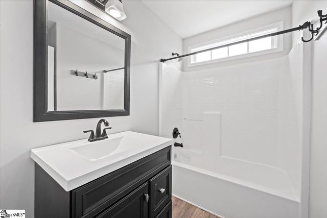 110 Hickory Run Drive, Easley, SC 29642