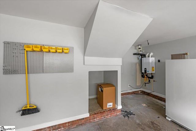 110 Hickory Run Drive, Easley, SC 29642