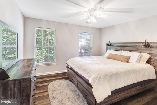 17701 AVENEL LN, Dumfries, VA 22026