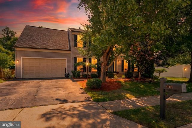 17701 AVENEL LN, Dumfries, VA 22026