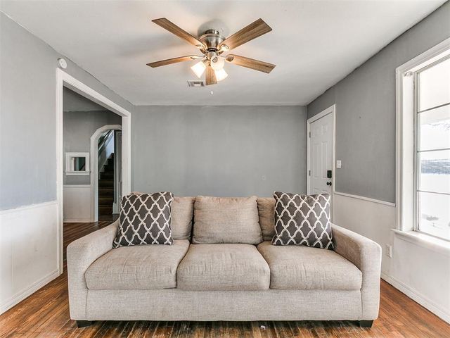 811 Kansas Street, Norman, OK 73069