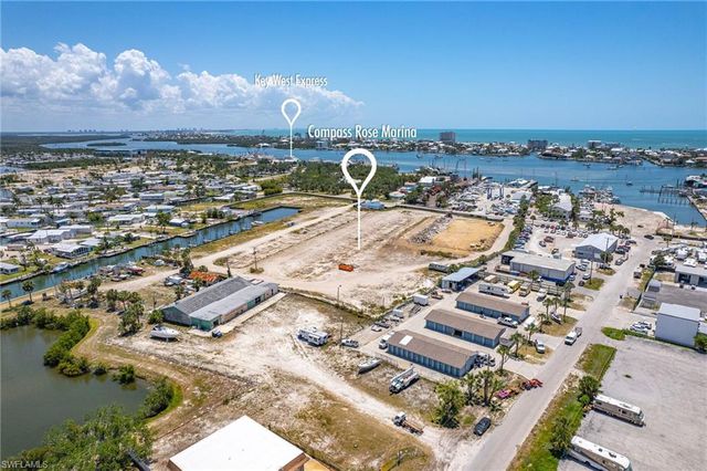 870 Buttonwood DR, Fort Myers Beach, FL 33931