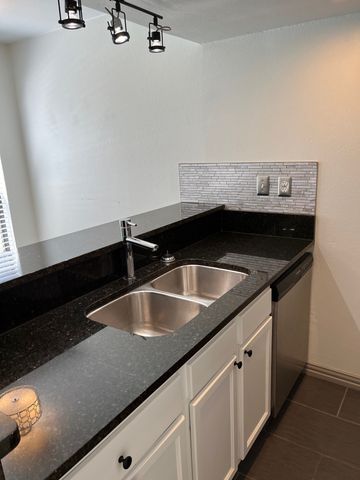 2800 Douglas Avenue 203, Dallas, TX 75219