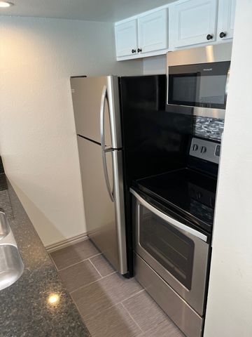 2800 Douglas Avenue 203, Dallas, TX 75219