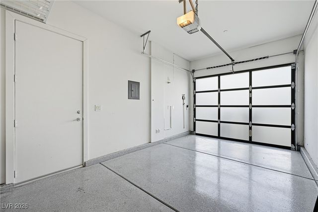 216 Glen Lee Street, Henderson, NV 89012