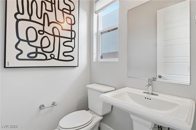 216 Glen Lee Street, Henderson, NV 89012