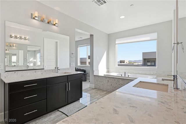 216 Glen Lee Street, Henderson, NV 89012