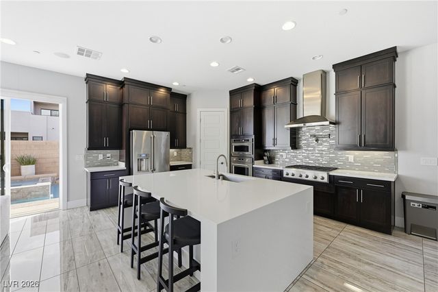 216 Glen Lee Street, Henderson, NV 89012