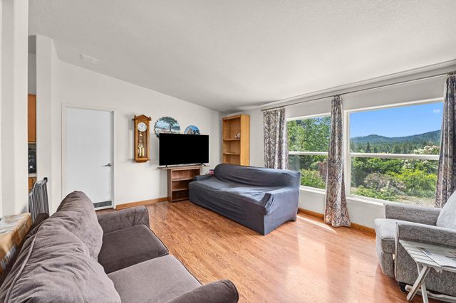 2558 Grimm Rd, Addy, WA 99101