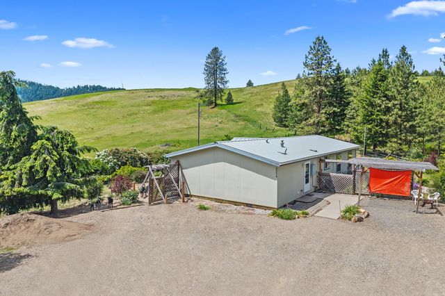 2558 Grimm Rd, Addy, WA 99101