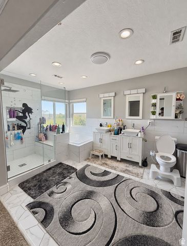 5664 W BOULDER CREEK RD, West Jordan, UT 84081