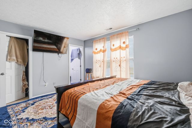 7746 Mountain Stream Way, Indianapolis, IN 46239