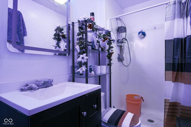 7746 Mountain Stream Way, Indianapolis, IN 46239