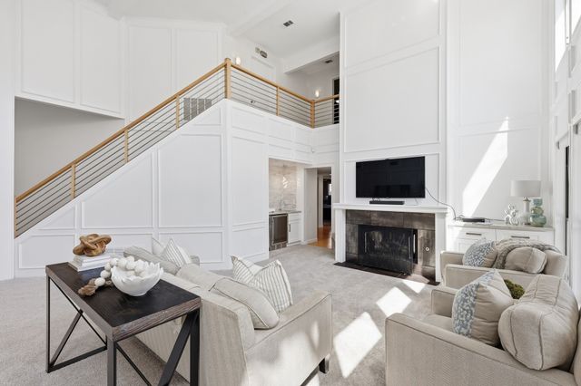 3718 Wooded Creek Drive, Farmers Branch, TX 75244