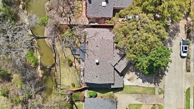 3718 Wooded Creek Drive, Farmers Branch, TX 75244